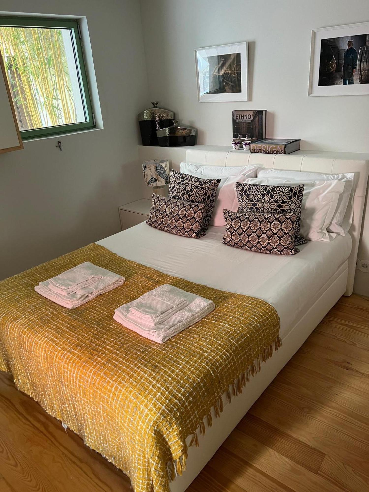 Cativo Flat - Lovely 2 Bedroom Duplex In ポルト エクステリア 写真